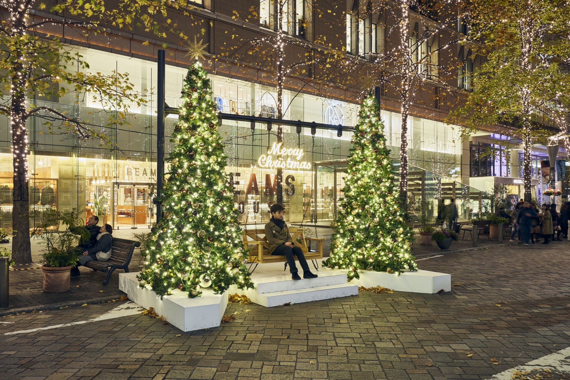 Marunouchi Street Park 2023 Winter